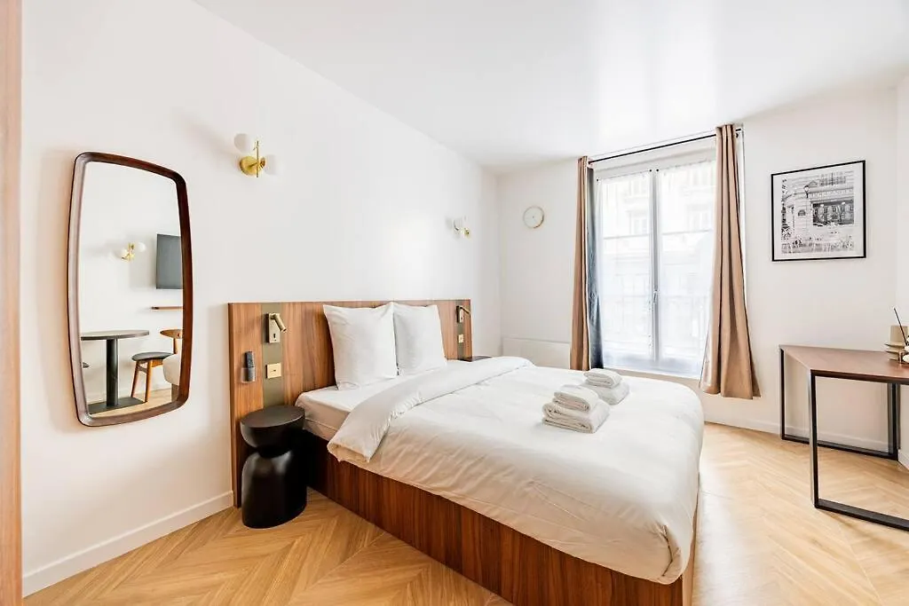151 Suite Luxueuse-Etienne Marcel-Chatelet-Paris 3