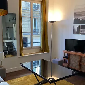 Appartement Marais Joli Deux Pieces, Paris