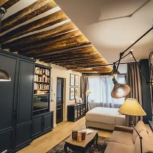 Appartement Quartiers Enfants Rouges,bretagne - D'architecte 4p, Paris