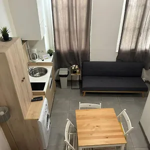 Appartement Studio Cosy Pour Trois Au Coeur Du Marais, Paris
